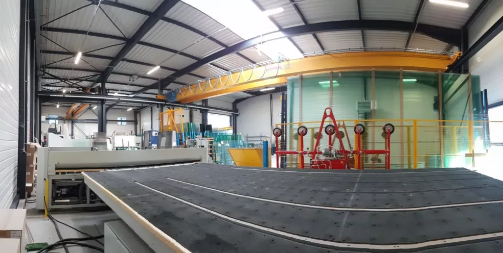 Réalisation aménagement intérieur miroiterie des plaines