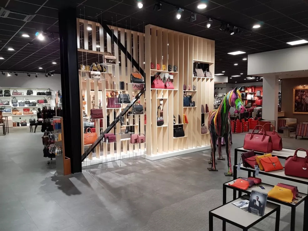Réalisation aménagement intérieur 
 Dalery Maroquinier
